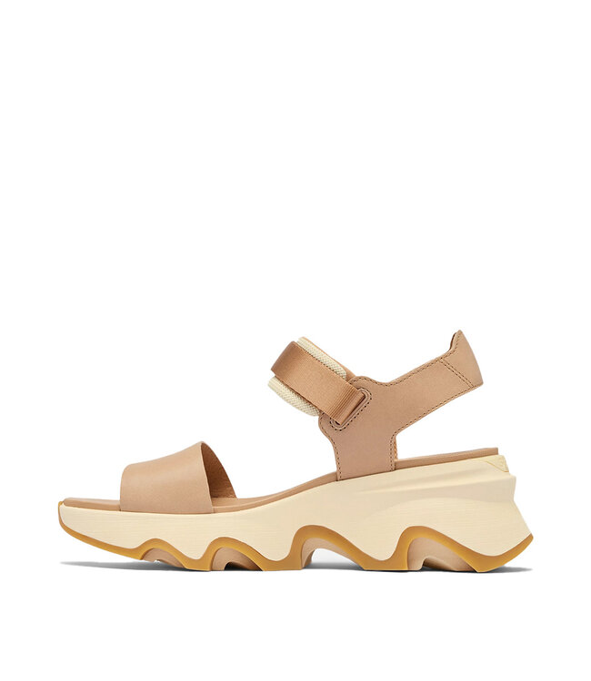 Sorel KINETIC™ Impact Sandales hautes compensées à bride en Y Beige