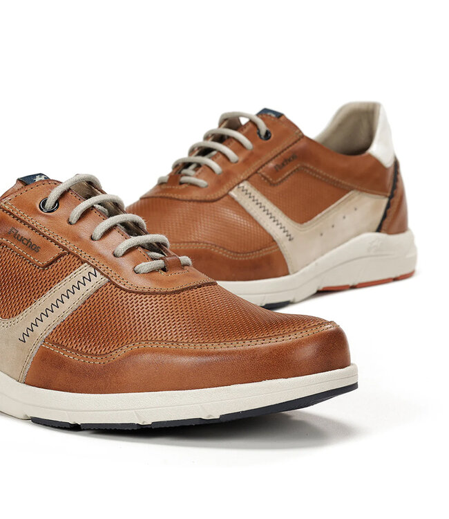 Fluchos F1991 Kai Tan