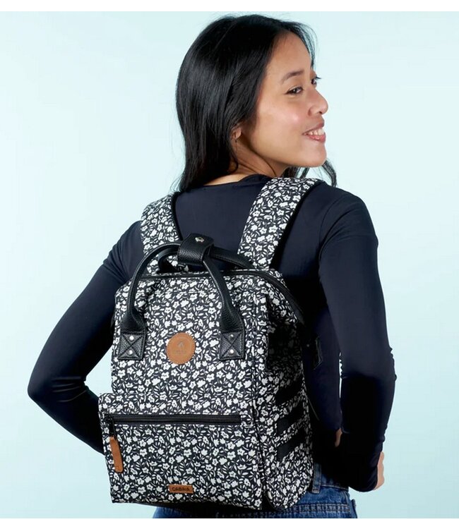 Cabaia Adventurer Small Catane Black / White