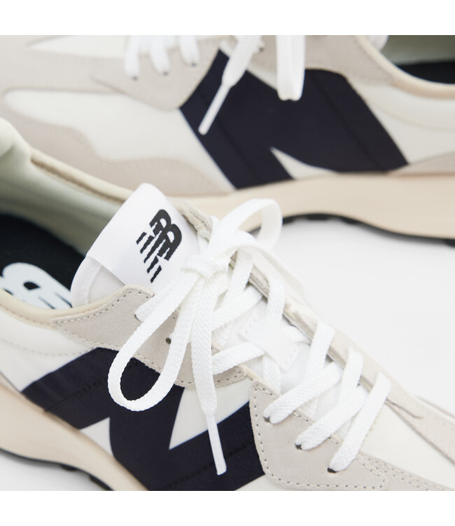 New Balance Femmes - 327 Sel de Mer / Blanc