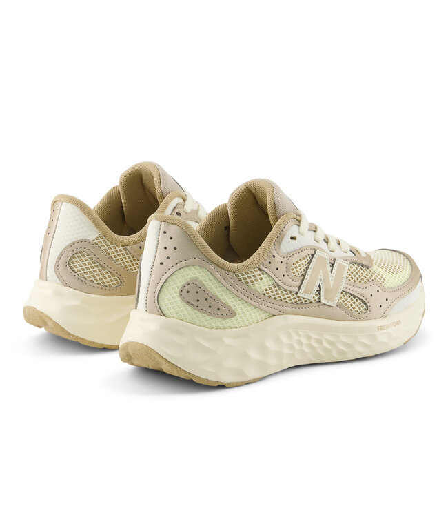 New Balance Fresh Foam Arishi v4 Tiralux Encens/Angora /Or clair métallisé