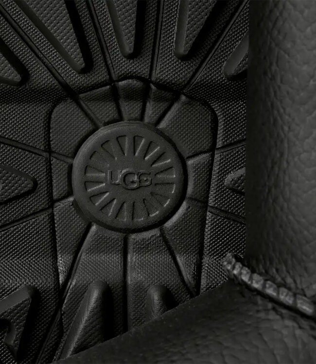 UGG Kids' Adirondack Boot XXV Pull-On Black