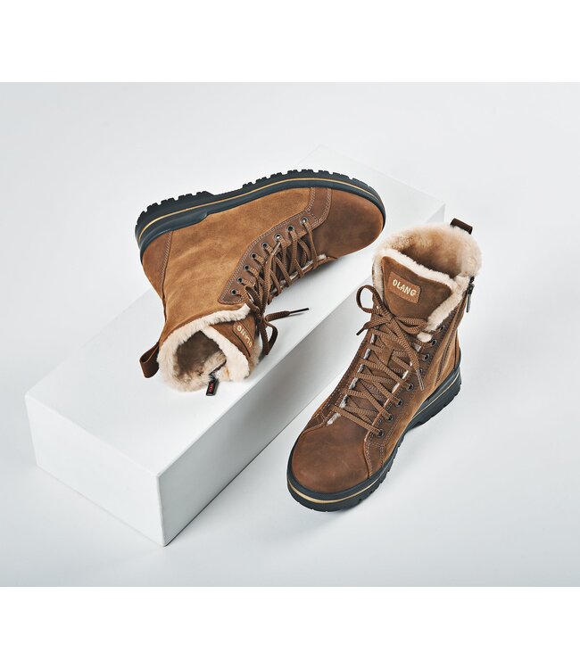 Olang Canada Zaide Cuoio