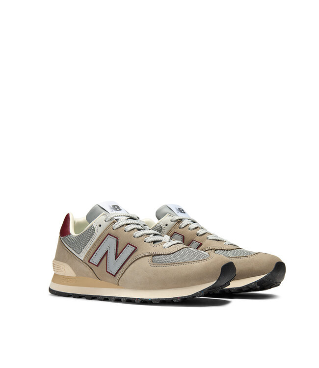 New Balance Men's 574 Arid Stone / Monarch Burgundy
