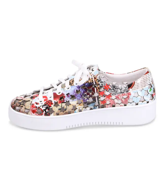 Django & Juliette Women's - Leithah Sneakers Collage Print