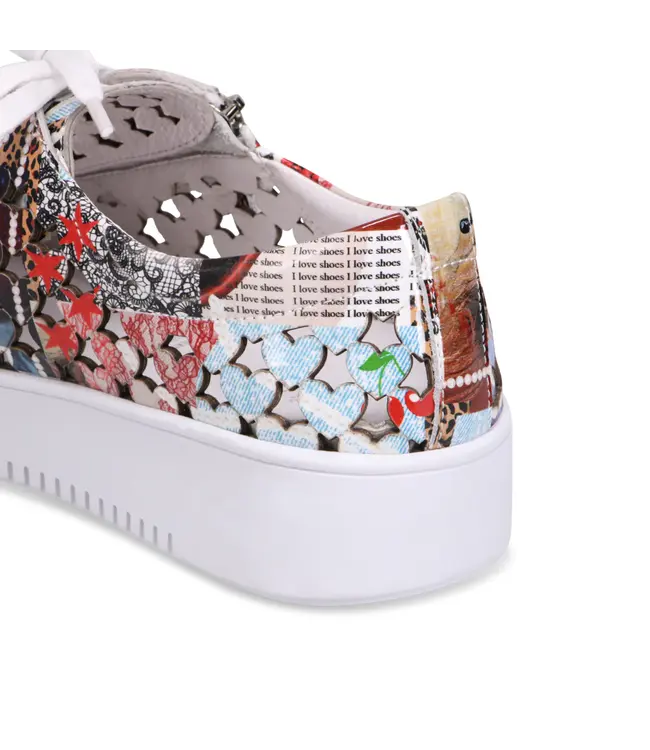 Django & Juliette Femmes - Leithah Baskets Collage Print