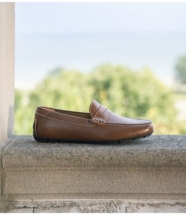 Florsheim Motor  Smooth Moc Toe Penny Driver  Cognac