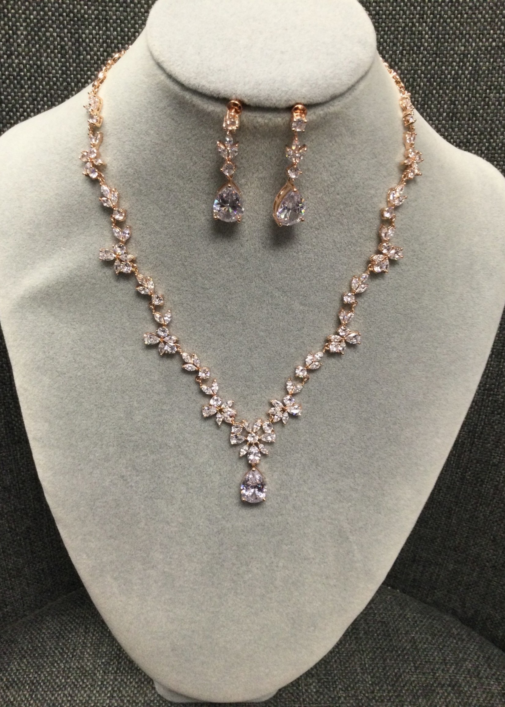 Necklace Set - 101