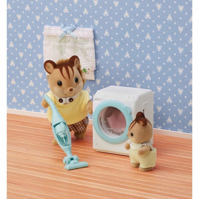 Calico Critters Room Laundry & Vacuum Cleaner