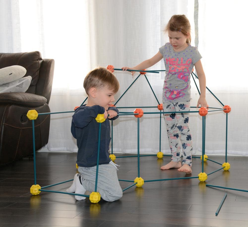 Pako Build & Play Construction Fort