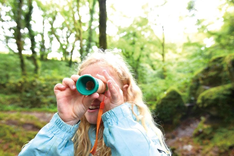 Hape Toys Hape Outdoor Adjustable Telescope