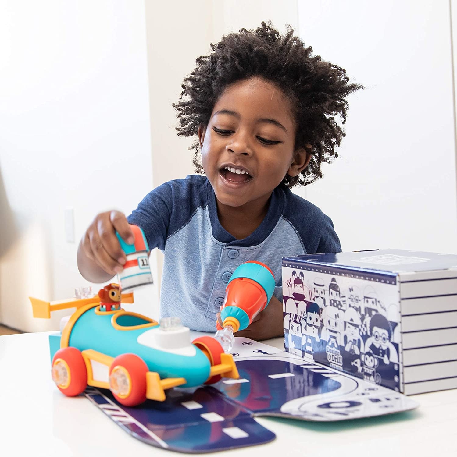 Educational Insights EI Design & Drill Bolt Buddies Race Car