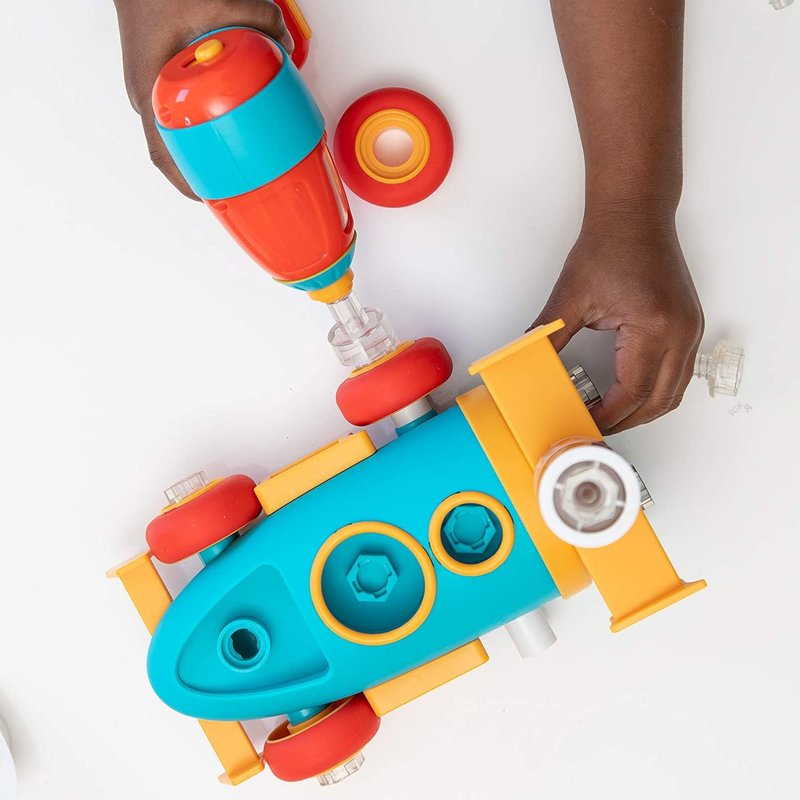 Educational Insights EI Design & Drill Bolt Buddies Race Car