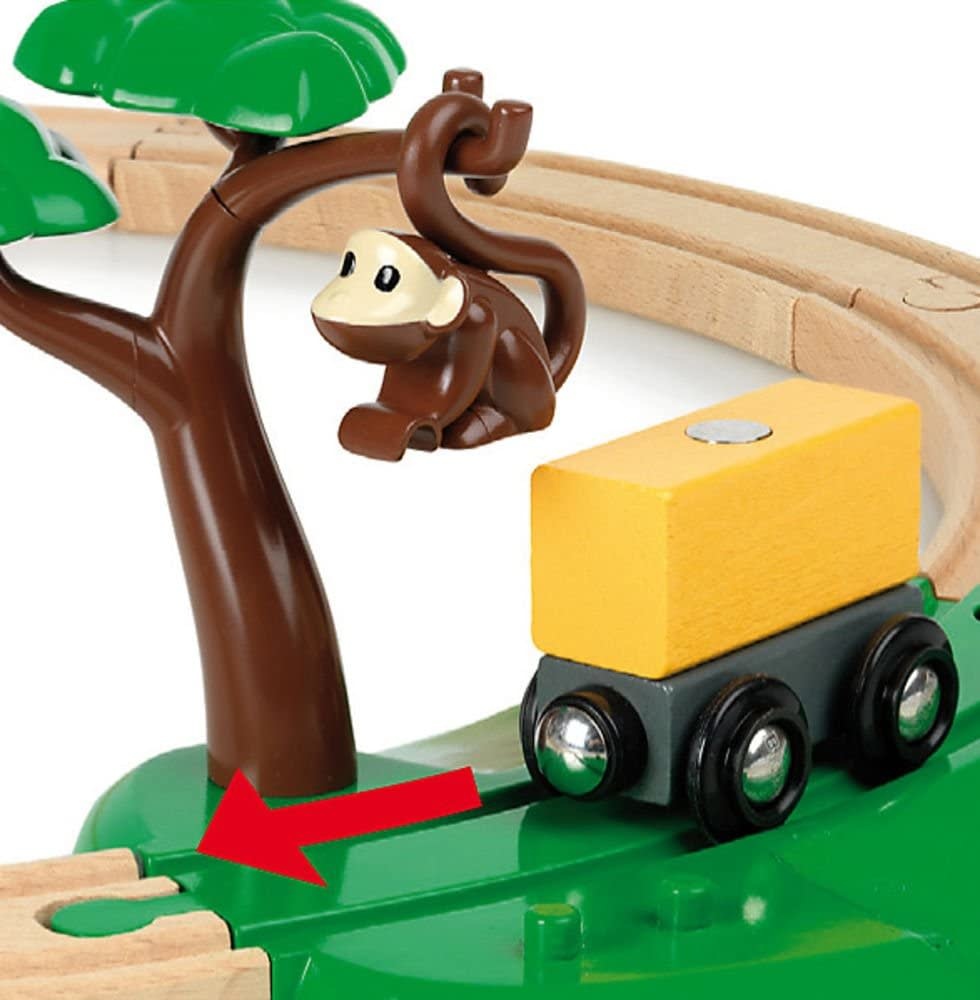 Brio Brio World Railway Safari Train Starter Set