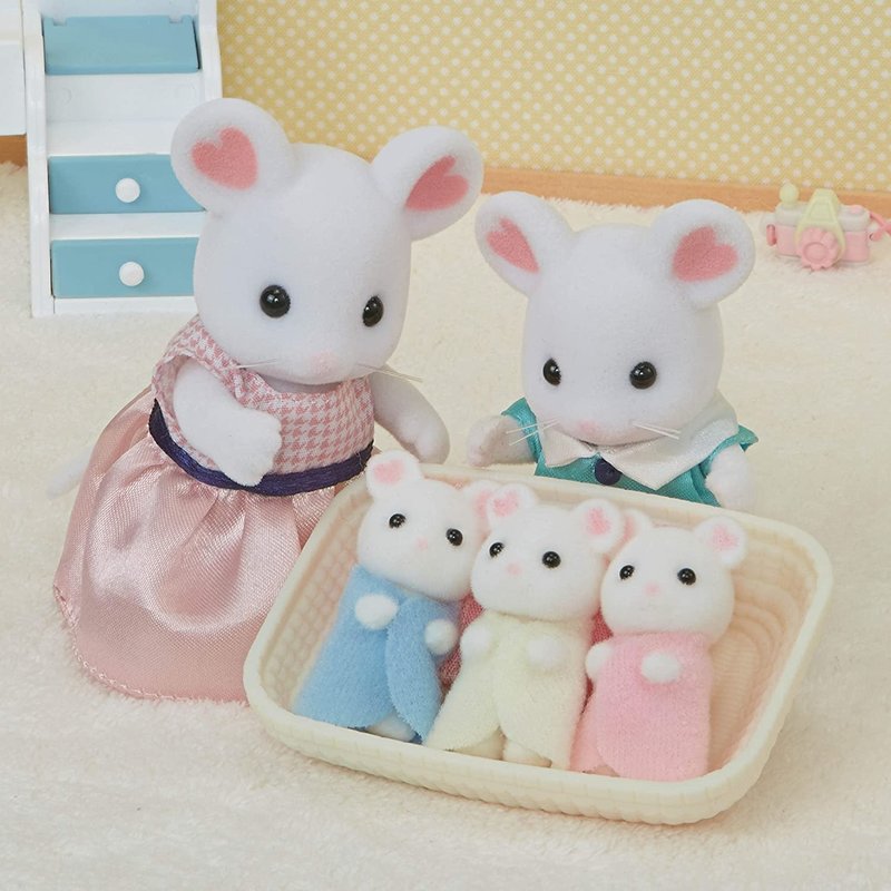 Calico Critters Calico Critters Triplets Marshmallow Mouse