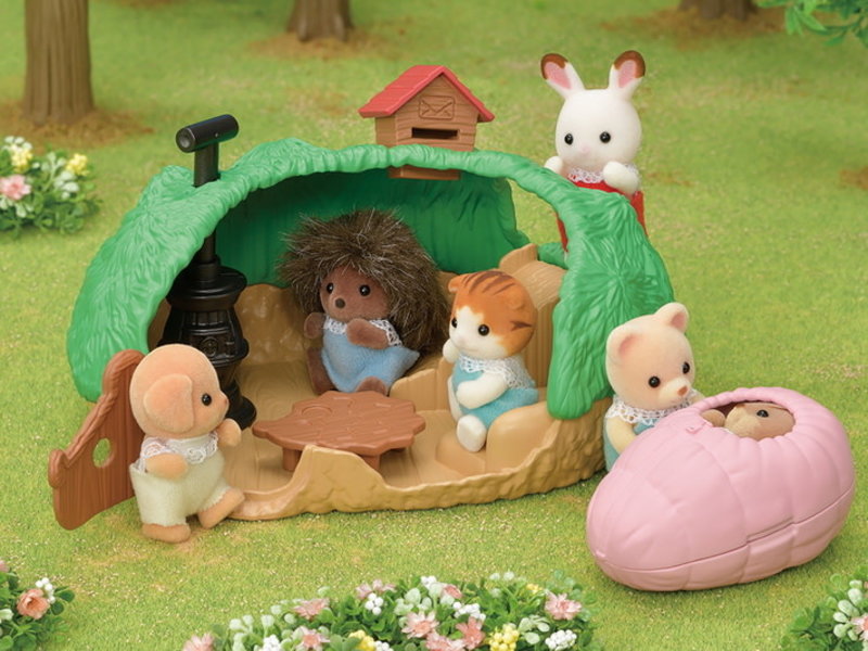 Calico Critters Calico Critters Baby Hedgehog Hideout