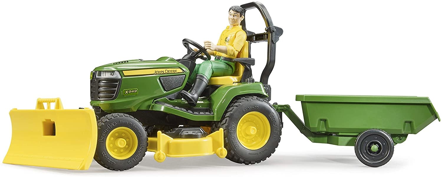 Bruder Bruder John Deere Lawn Tractor with Trailer and Gardener