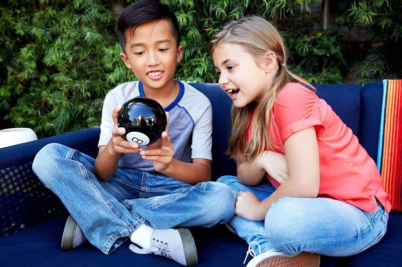 Mattel Magic 8 Ball