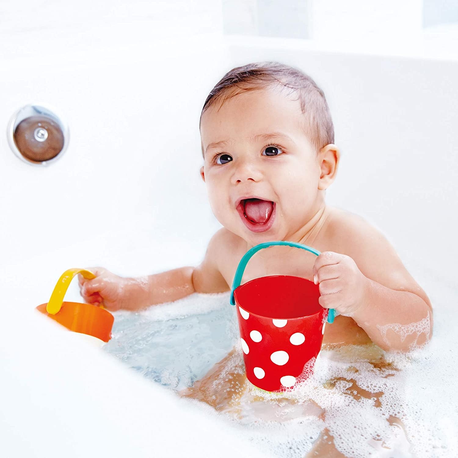 Hape Toys Hape Bath: Happy Buckets Set