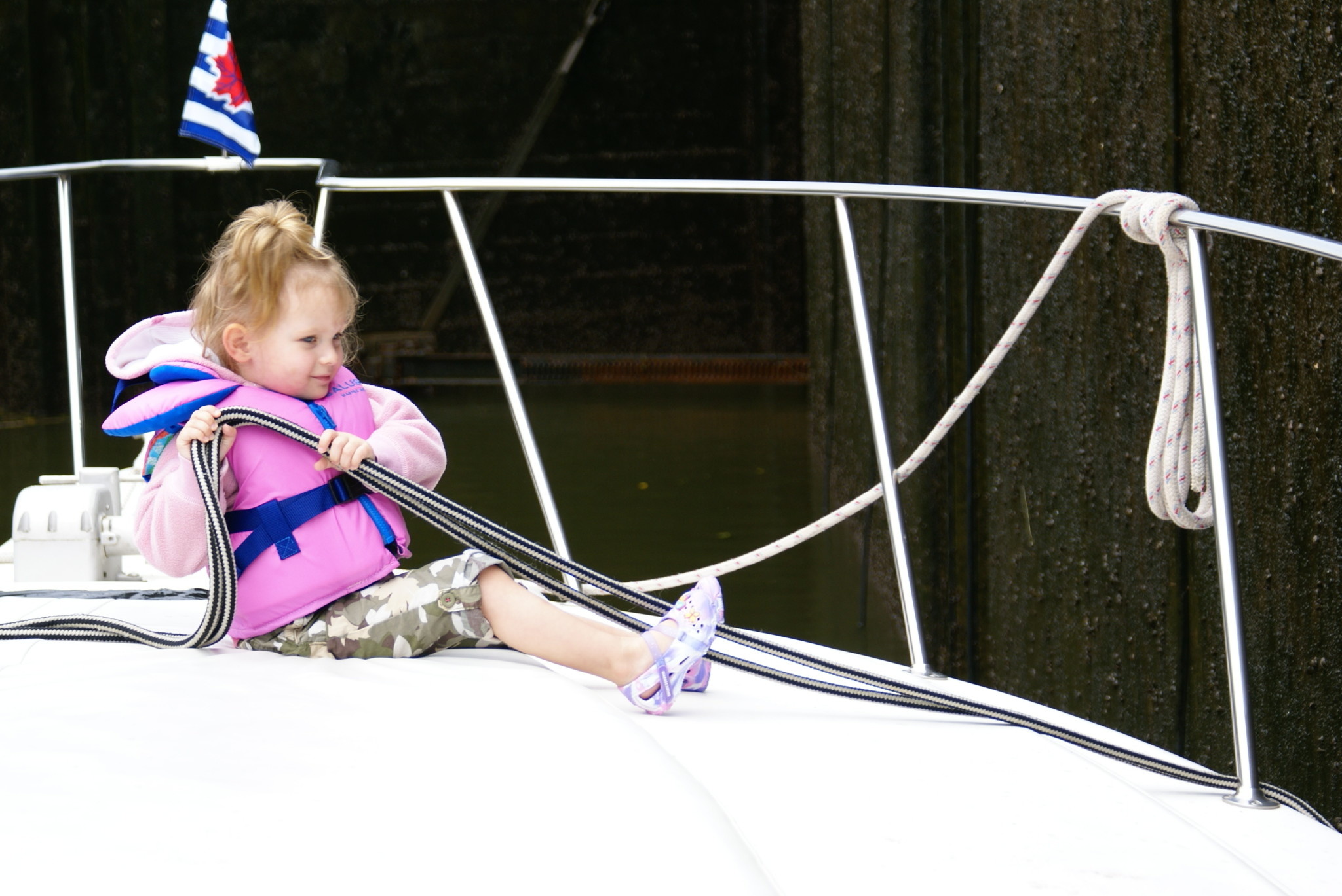 Salus Marine Salus Life Vest Nimbus Youth Blue Waves 60-90lb