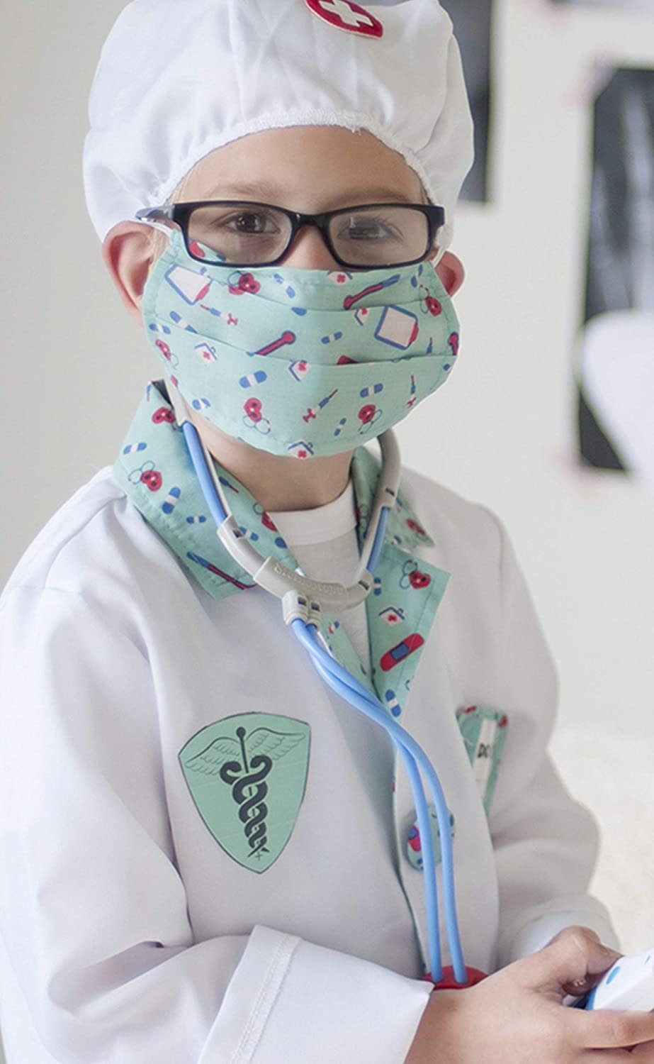 Great Pretenders Careers Green Doctor 5-6