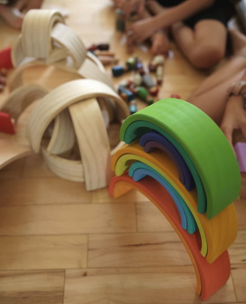 Tegu Kinderfeets Arches Rainbow