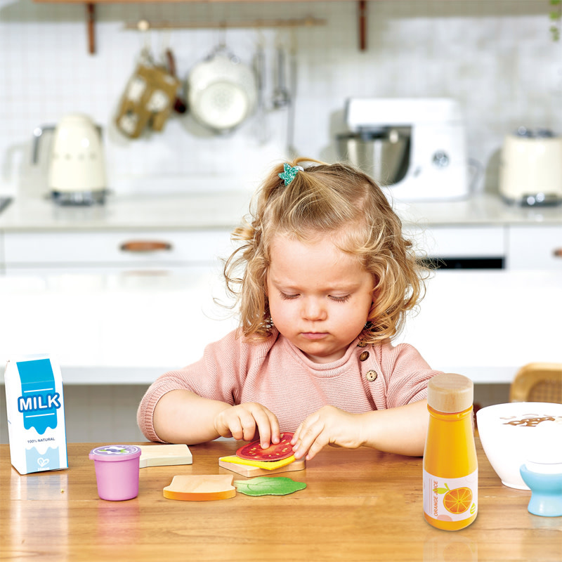 Hape Toys Hape Play Food Delicious Breakfast Playset