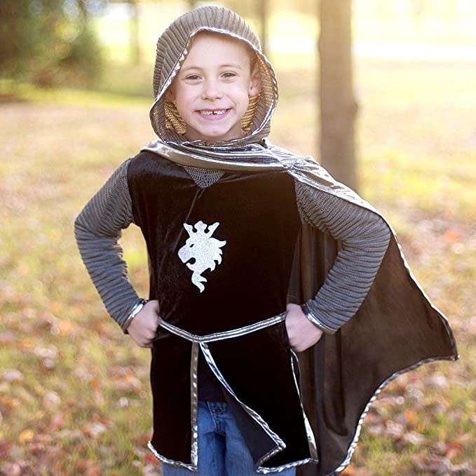 Great Pretenders Silver Knight with Tunic Cape & Crown Size 5-6