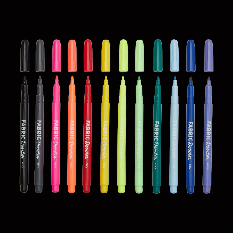 Ooly Fabric Doodlers Markers 12's