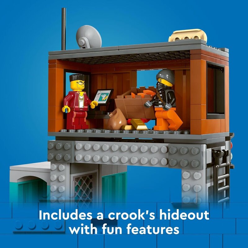 Lego Lego City Police Speedboat and Crooks Hideout
