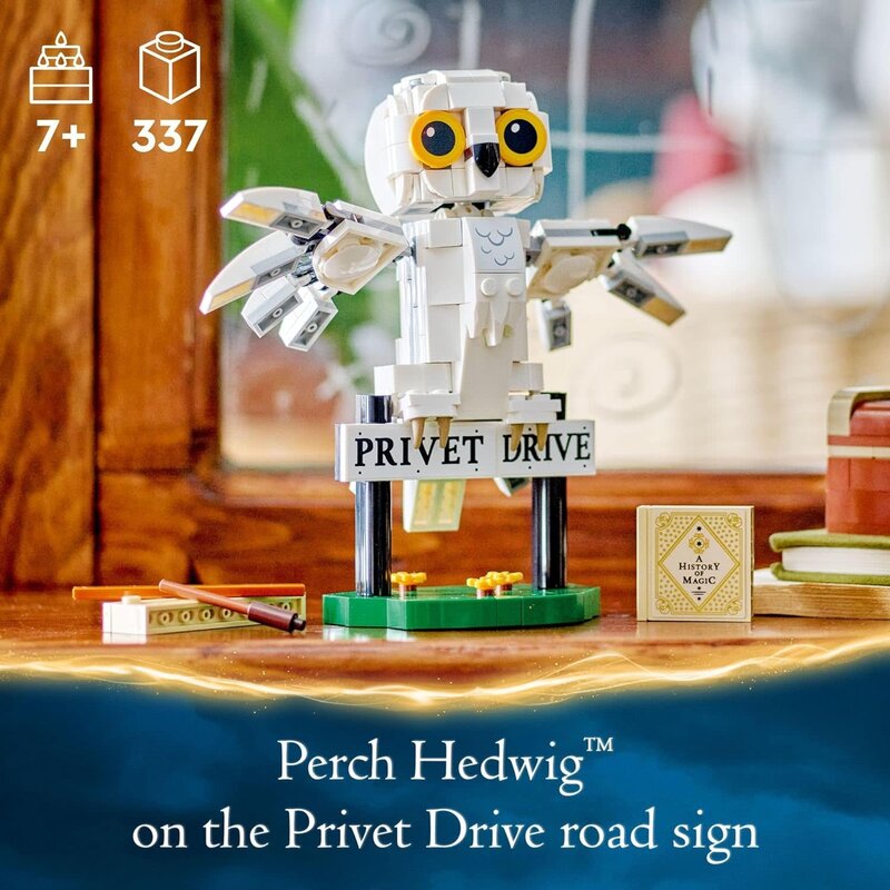 Lego Lego Harry Potter Hedwig at 4 Privet Drive