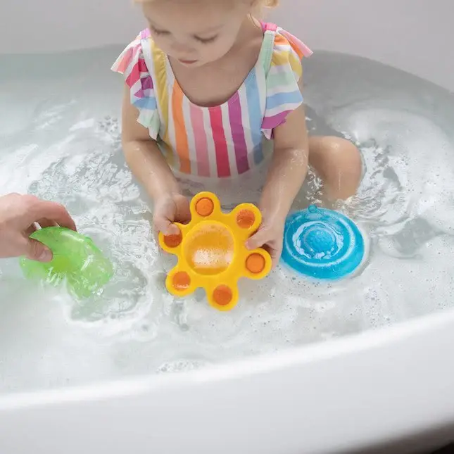 Fat Brain Toys Fat Brain Toys Dimple Splash Bath Toy