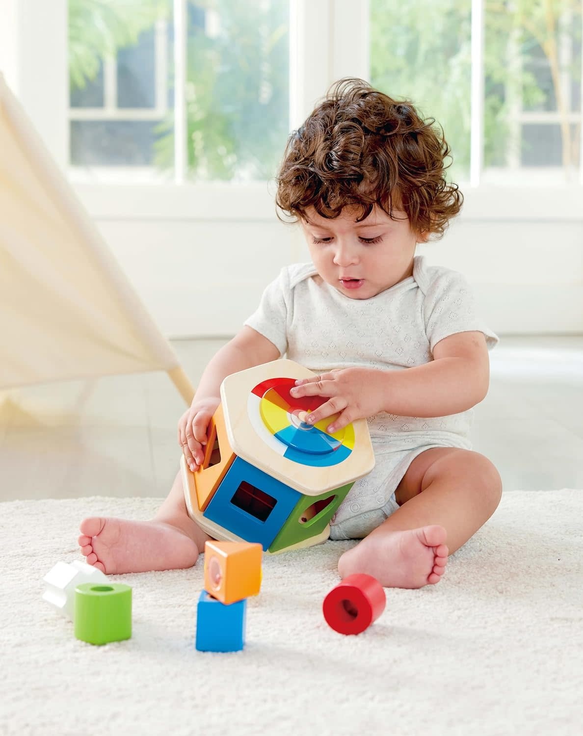 Hape Toys Hape Toddler Wooden Wonder Shape Sorter