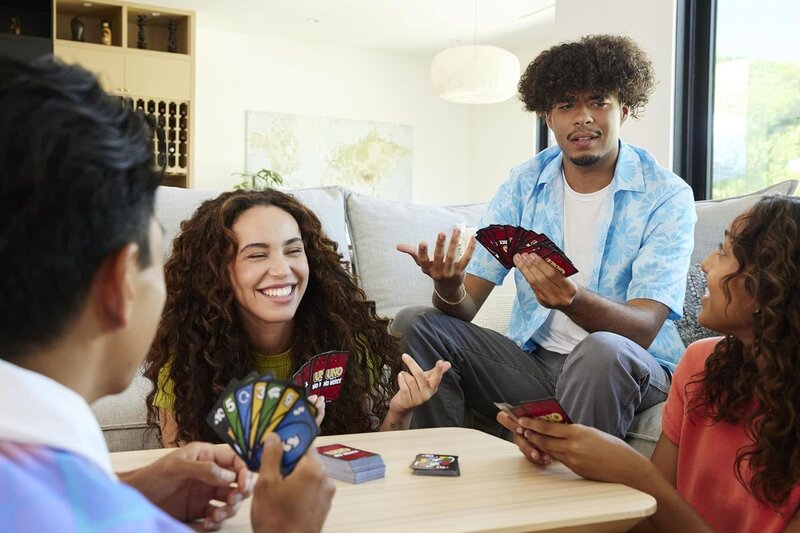 Mattel Card Game Uno Show 'em No Mercy