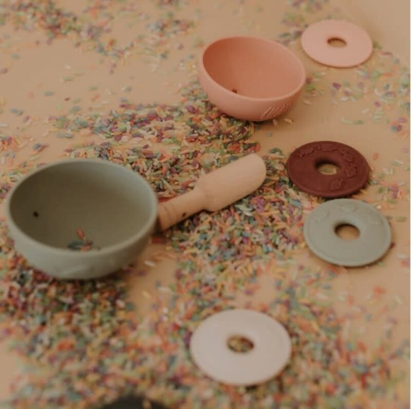 Jellystone Ocean Stacking Cups Pastel