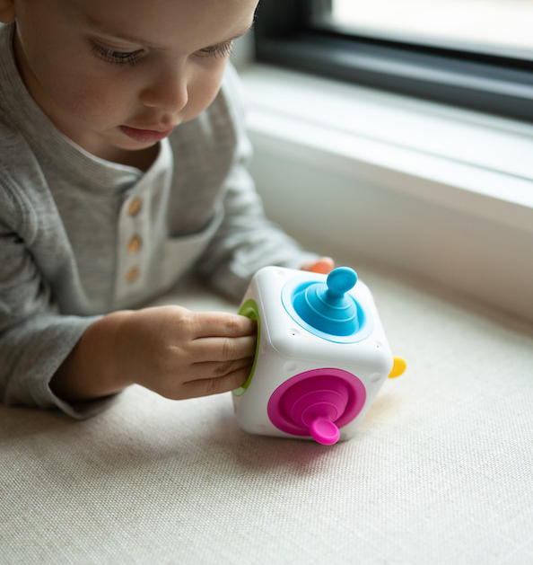 Fat Brain Toys Fat Brain Toy Tugl Cube