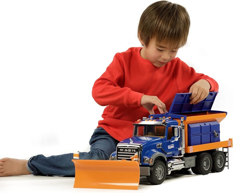 Bruder Bruder Mack Snow Plow