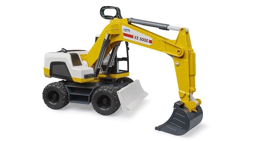 Bruder Bruder Roadmax Excavator