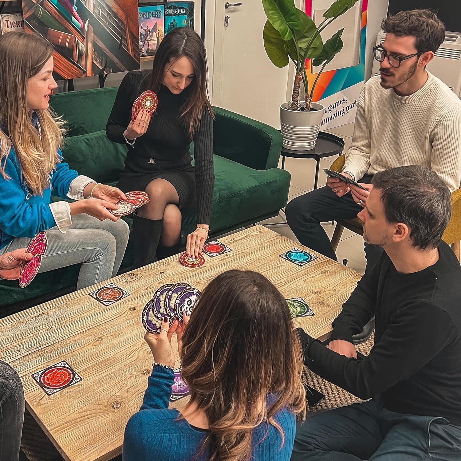 Asmodee Skull Board Place, Bid, Bluff Game