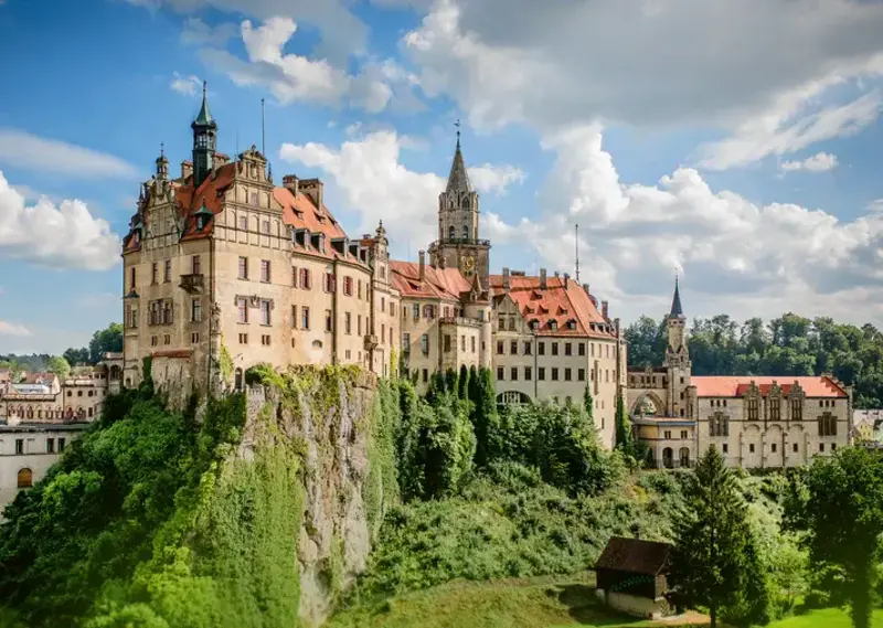 Ravensburger Ravensburger Puzzle 1000pc Sigmaringen Castle Germany