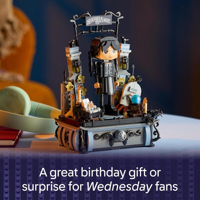Lego Lego Wednesday Addams Figure
