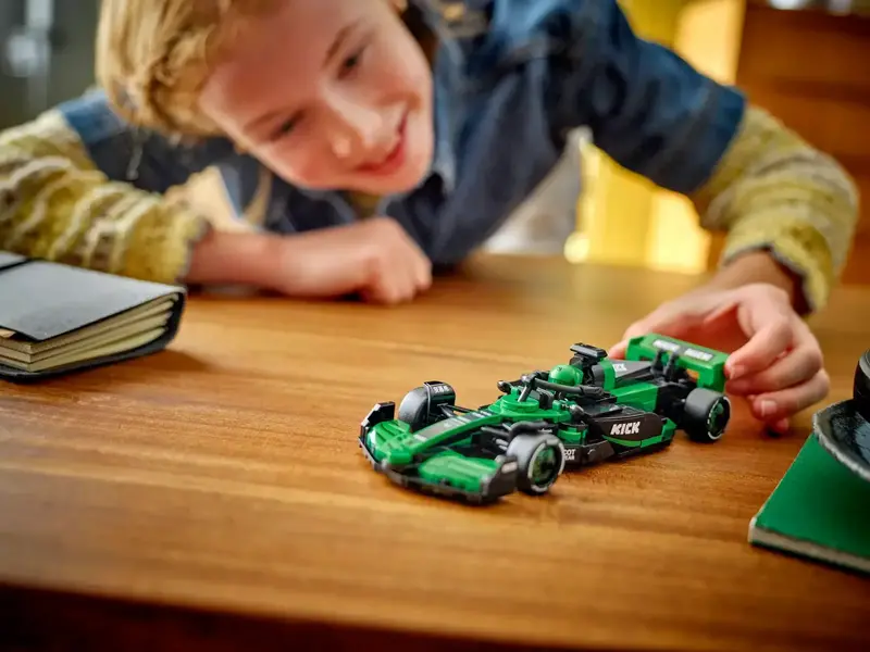 Lego Lego Speed Champions Kick Sauber F1 Race Car