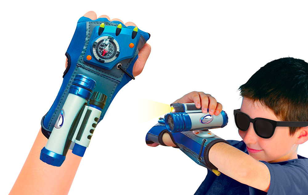 Spy Master 7-in-1 Super Spy Sleeve