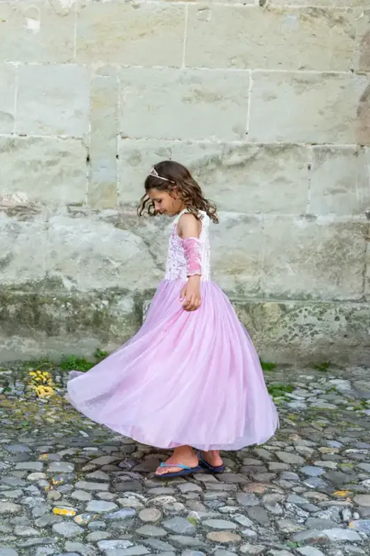 Great Pretenders Great Pretenders Velvety Soft Sleeping Sweetheart Princess Gown with Arm Warmers size 3-4