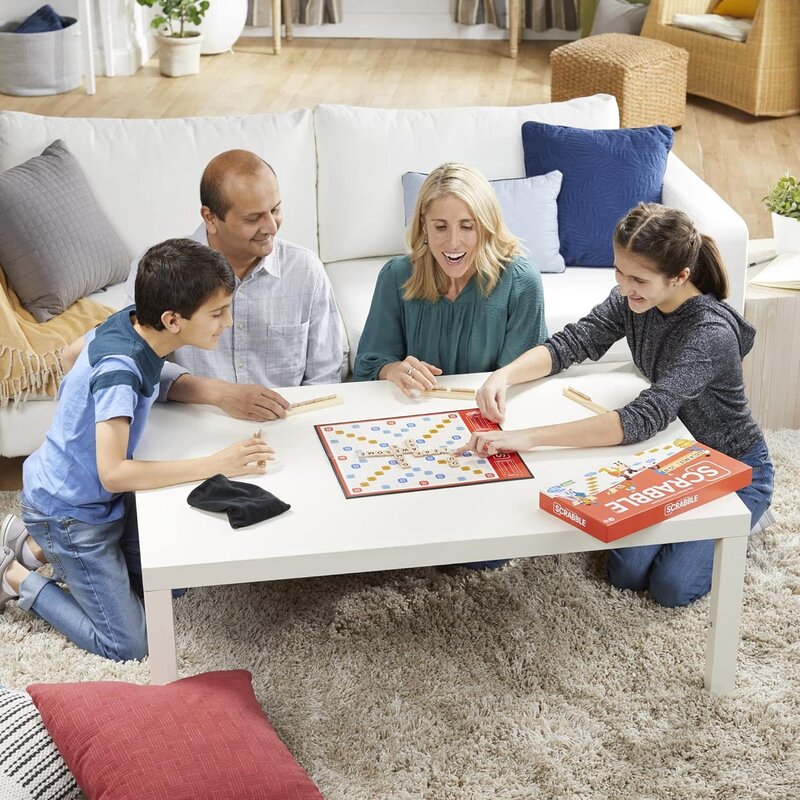 Hasbro Scrabble Classic Game (Refresh)