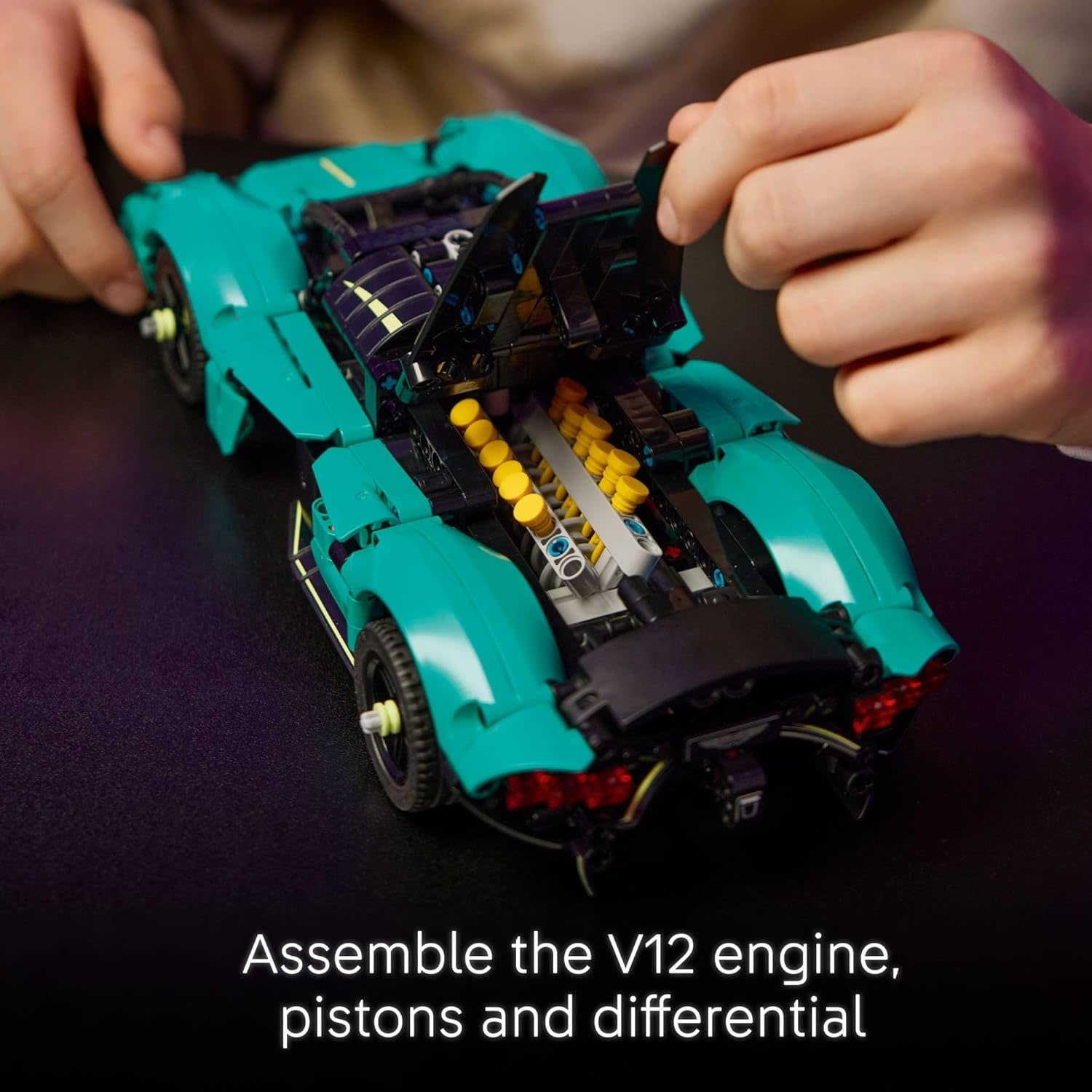 Lego Lego Technic Aston Martin Valkyrie