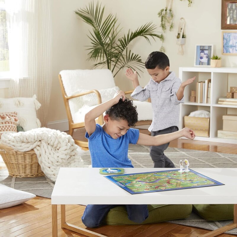 Hasbro Hasbro Game Chutes & Ladders Refresh