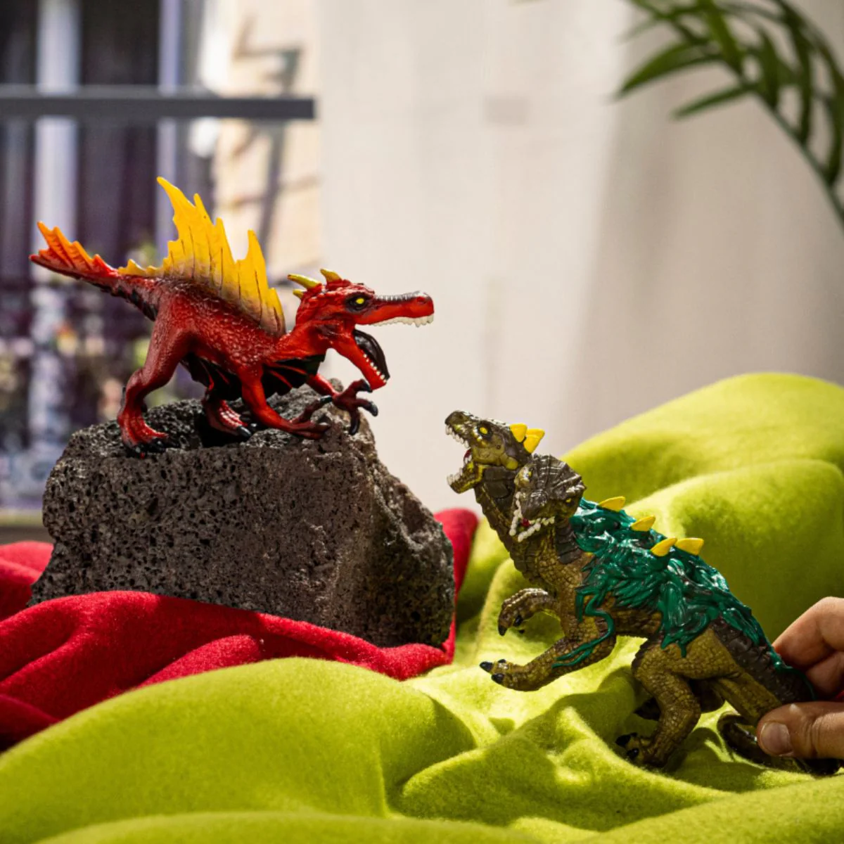Schleich Schleich Eldrador Fire Saurian vs Jungle Lizard