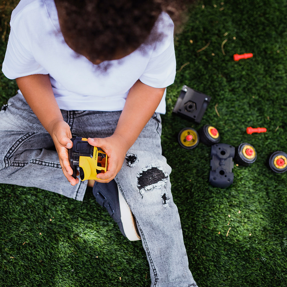 Stanley Jr. Take Apart dot 3 Piece Truck Set