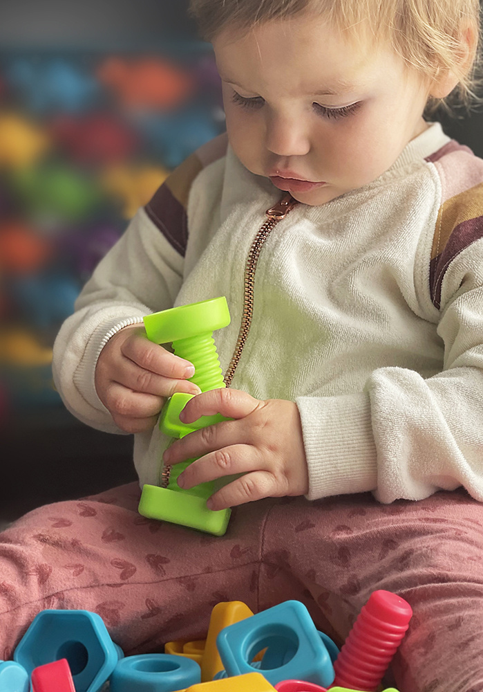 Pako Cube Nuts & Bolts